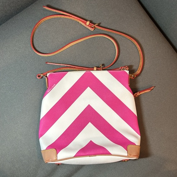 Dooney & Bourke Pebble Leather Crossbody in Fuchsia - Picture 4 of 13